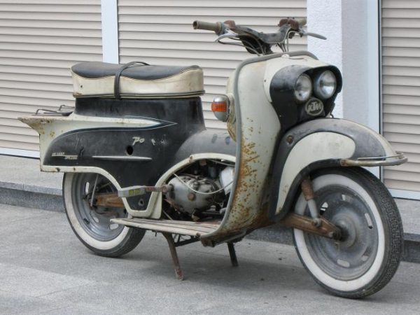 KTM PONNY (I = EINS) DE LUXE SPEZIAL – BLINKERGEHÄUSE vorne – passend für links+rechts – NEUTEIL (NOS) – grau lackiert – Bild 3