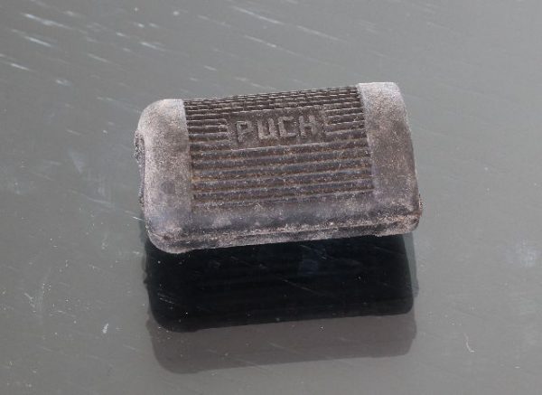 Fußtritt-Gummi für Brems-und Schalthebel (NOS)