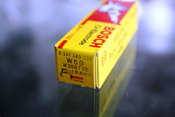 BOSCH W 6D Zündkerze NEU