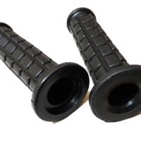 GRIFFGUMMIS – 2 Stk. – MAGURA (Replika) schwarz – 22/24 – 127 mm Länge - Puch Cobra / Daytona / Jet / ...